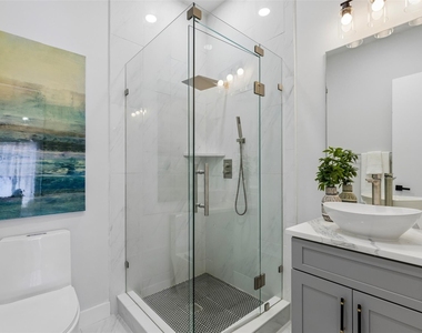 810 Premier Parkway - Photo Thumbnail 17