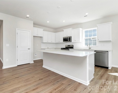 148 Pampas Place - Photo Thumbnail 10