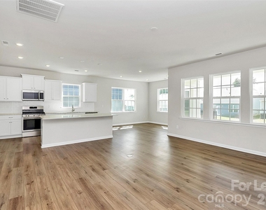 148 Pampas Place - Photo Thumbnail 8