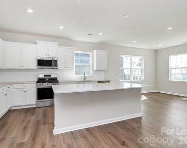 148 Pampas Place - Photo Thumbnail 9