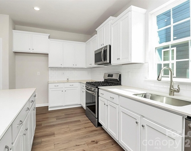 148 Pampas Place - Photo Thumbnail 12