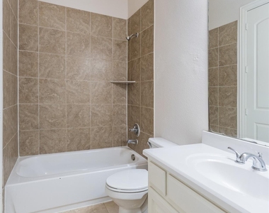 5456 Longview Street - Photo Thumbnail 10