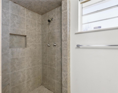 125 N Jessup Street - Photo Thumbnail 19