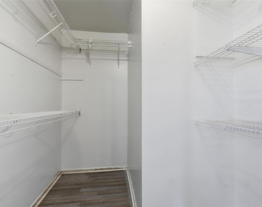 125 N Jessup Street - Photo Thumbnail 15