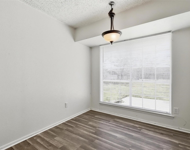 125 N Jessup Street - Photo Thumbnail 13