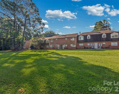 5805 Hunting Ridge Lane - Photo Thumbnail 20