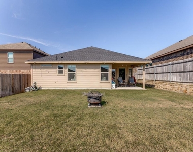 9224 Castorian Drive - Photo Thumbnail 10