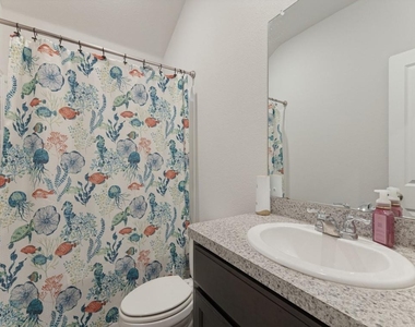 9224 Castorian Drive - Photo Thumbnail 9