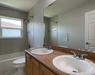 4857 Victoria Circle - Photo Thumbnail 32