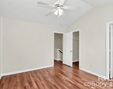 411 Caddy Street - Photo Thumbnail 30