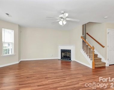 411 Caddy Street - Photo Thumbnail 14