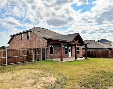 208 Dye Drive - Photo Thumbnail 25