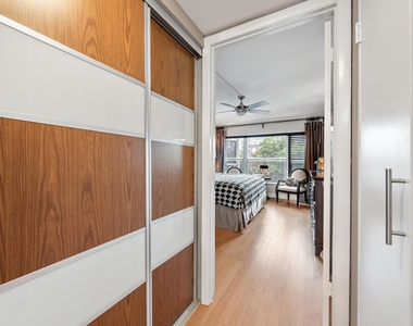 155 Yacht Club Drive - Photo Thumbnail 13