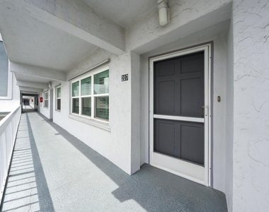 155 Yacht Club Drive - Photo Thumbnail 17