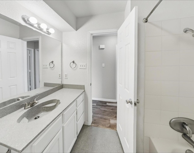 7806 Laver Court - Photo Thumbnail 18