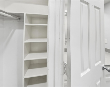 7806 Laver Court - Photo Thumbnail 21