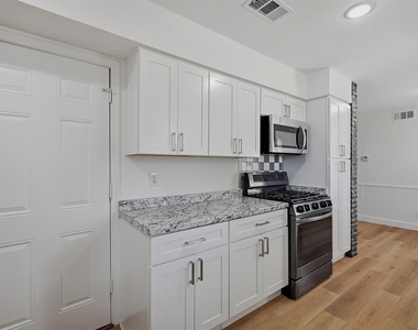 600 W Pelton Street - Photo Thumbnail 11