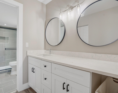 13719 Via Aurora Way - Photo Thumbnail 23