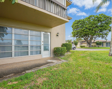13719 Via Aurora Way - Photo Thumbnail 32