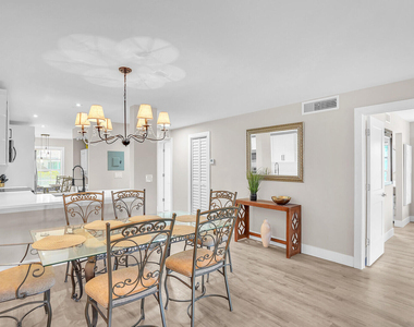 13719 Via Aurora Way - Photo Thumbnail 10