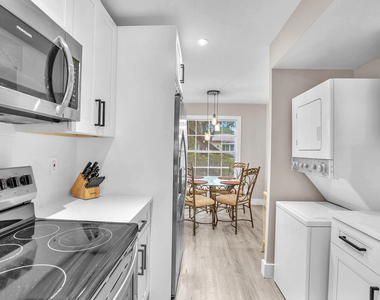13719 Via Aurora Way - Photo Thumbnail 16