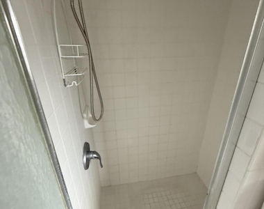 605 E Coast Avenue - Photo Thumbnail 6