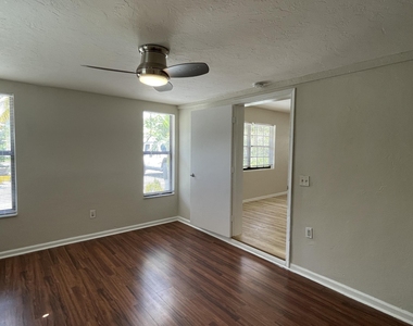116 E Central Boulevard - Photo Thumbnail 14