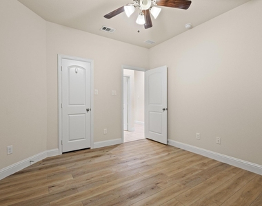 7822 Cottonwood Drive - Photo Thumbnail 22