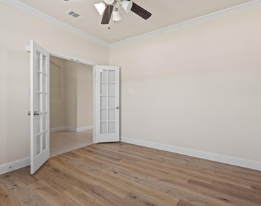 7822 Cottonwood Drive - Photo Thumbnail 13