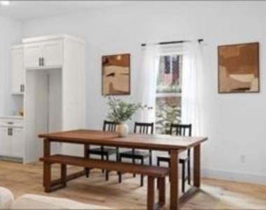 5516 Helmick Avenue - Photo Thumbnail 4