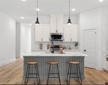 5516 Helmick Avenue - Photo Thumbnail 8