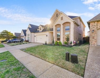 1705 Prestwick Lane - Photo Thumbnail 2
