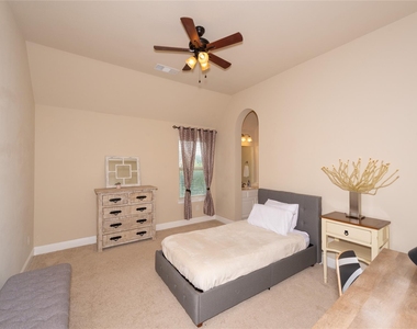 9844 Broiles Lane - Photo Thumbnail 25