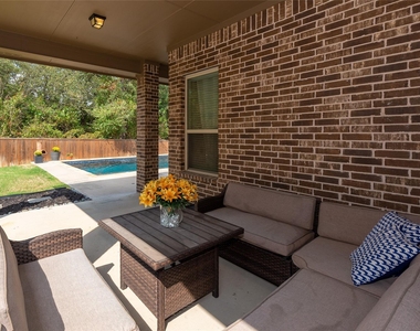 9844 Broiles Lane - Photo Thumbnail 38