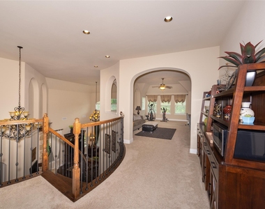 9844 Broiles Lane - Photo Thumbnail 26