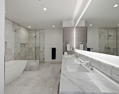 7901 Windrose Avenue - Photo Thumbnail 15