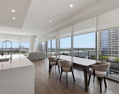7901 Windrose Avenue - Photo Thumbnail 2