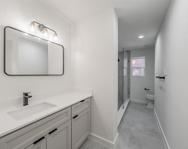 617 Dover Court - Photo Thumbnail 17