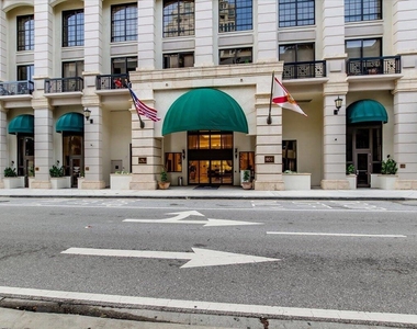 801 S Olive Avenue - Photo Thumbnail 9