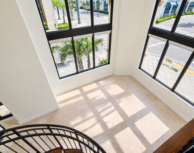801 S Olive Avenue - Photo Thumbnail 6