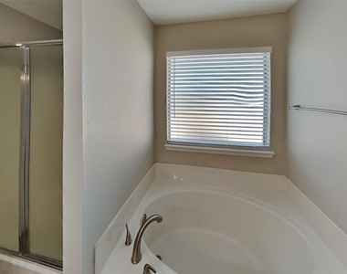 4328 Highgate Road - Photo Thumbnail 10