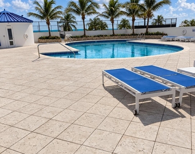1360 S Ocean Boulevard - Photo Thumbnail 27