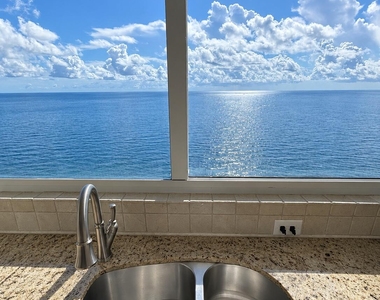 1360 S Ocean Boulevard - Photo Thumbnail 14