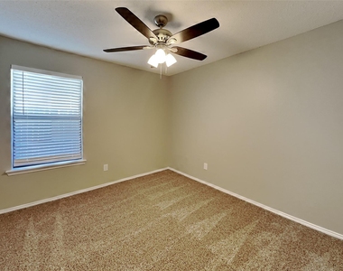 4820 Ashton Avenue - Photo Thumbnail 13