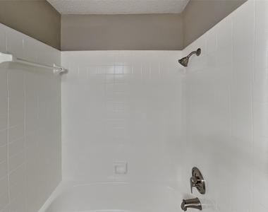 1562 Tiffany Forest Lane - Photo Thumbnail 16