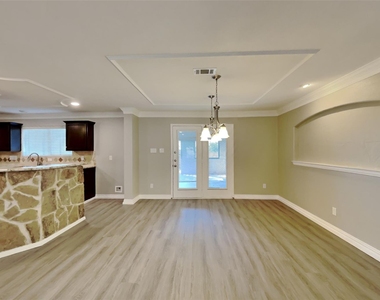 345 Chalkstone Drive - Photo Thumbnail 5