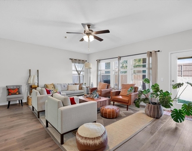 4005 Lockmead Road - Photo Thumbnail 1