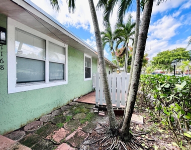 7168 Southgate Boulevard - Photo Thumbnail 10