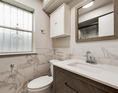 9829 Grove Oaks Valley - Photo Thumbnail 7