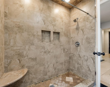 9829 Grove Oaks Valley - Photo Thumbnail 12
